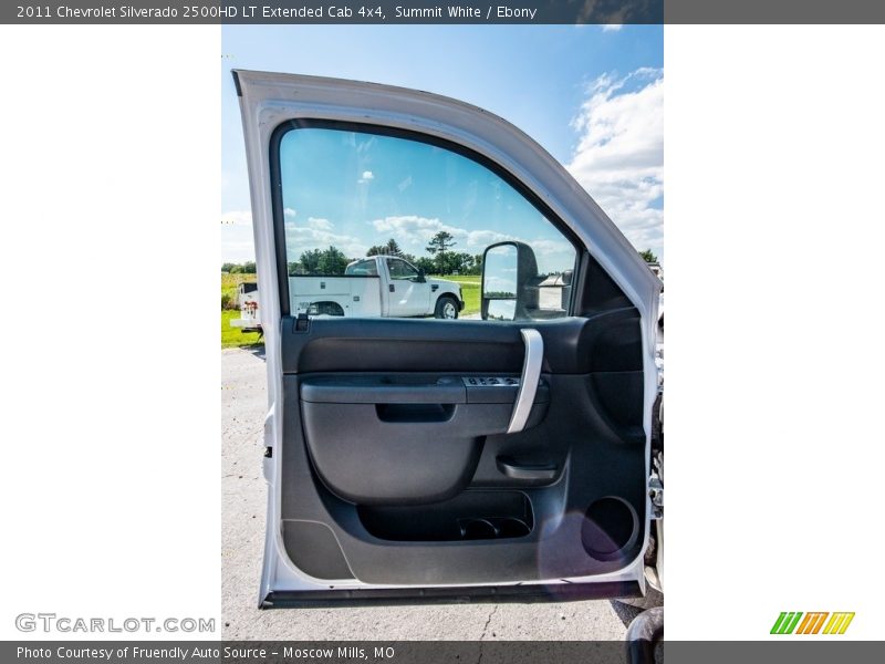 Summit White / Ebony 2011 Chevrolet Silverado 2500HD LT Extended Cab 4x4