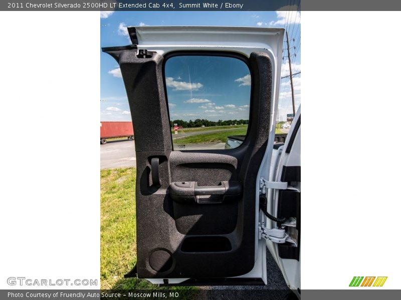 Summit White / Ebony 2011 Chevrolet Silverado 2500HD LT Extended Cab 4x4
