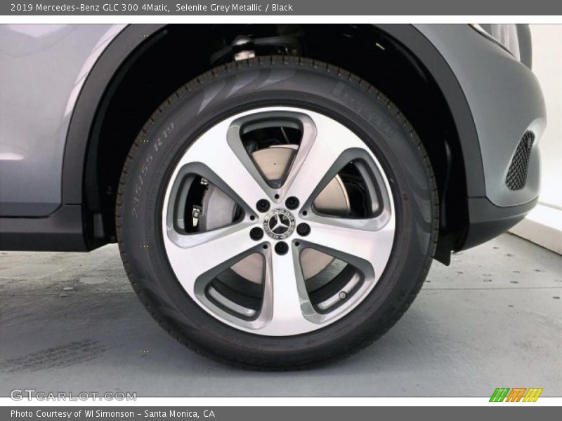 Selenite Grey Metallic / Black 2019 Mercedes-Benz GLC 300 4Matic