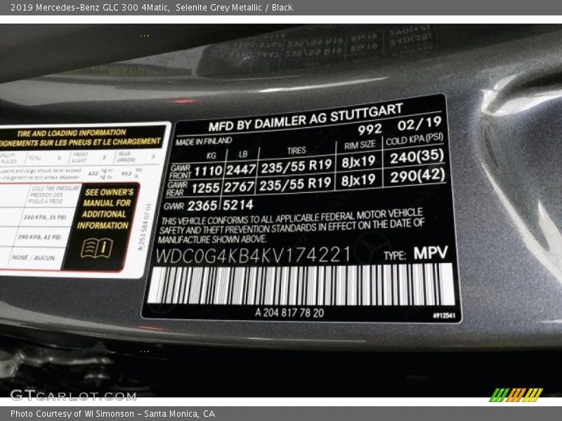 Selenite Grey Metallic / Black 2019 Mercedes-Benz GLC 300 4Matic