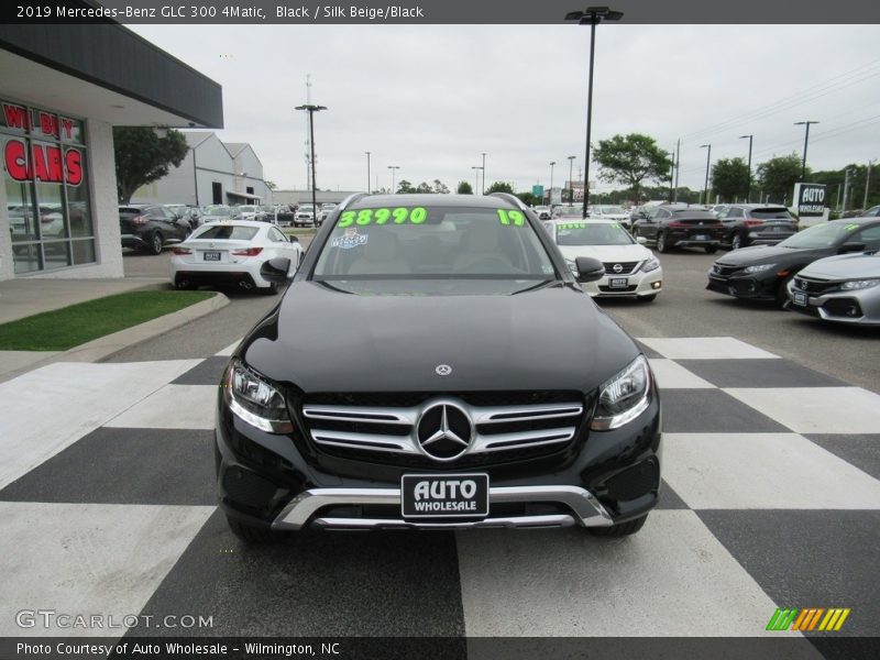 Black / Silk Beige/Black 2019 Mercedes-Benz GLC 300 4Matic