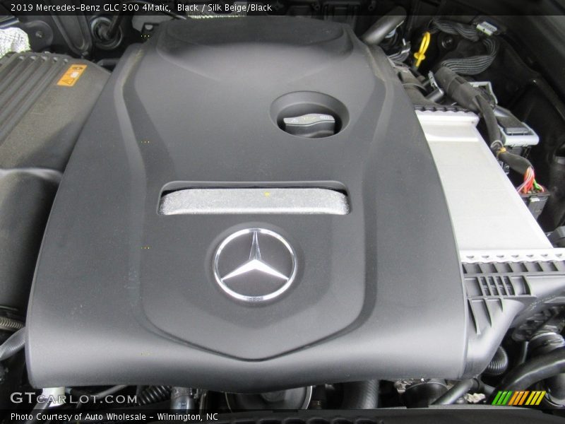 Black / Silk Beige/Black 2019 Mercedes-Benz GLC 300 4Matic