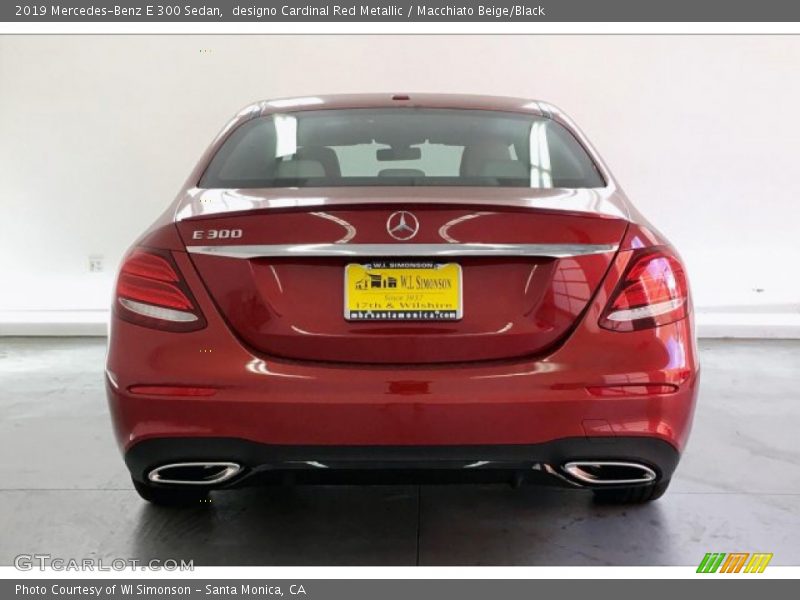 designo Cardinal Red Metallic / Macchiato Beige/Black 2019 Mercedes-Benz E 300 Sedan