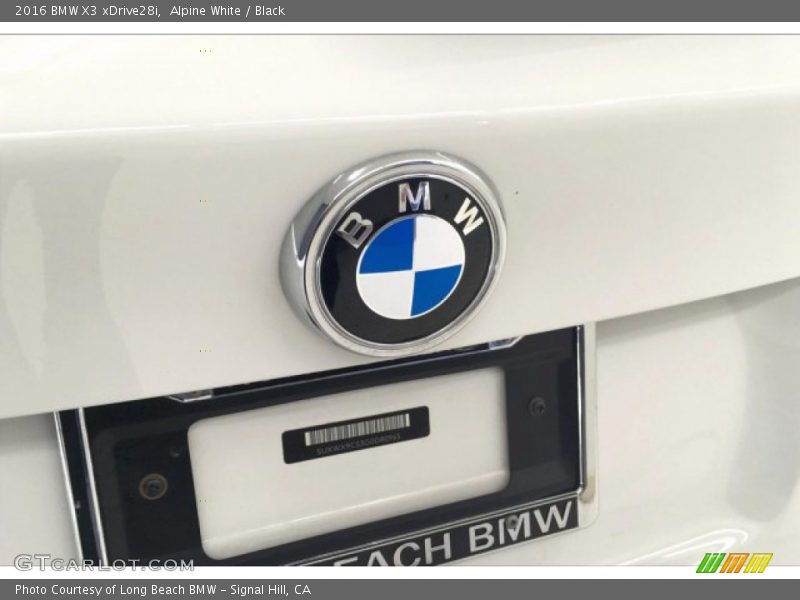Alpine White / Black 2016 BMW X3 xDrive28i