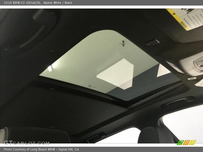 Alpine White / Black 2016 BMW X3 xDrive28i