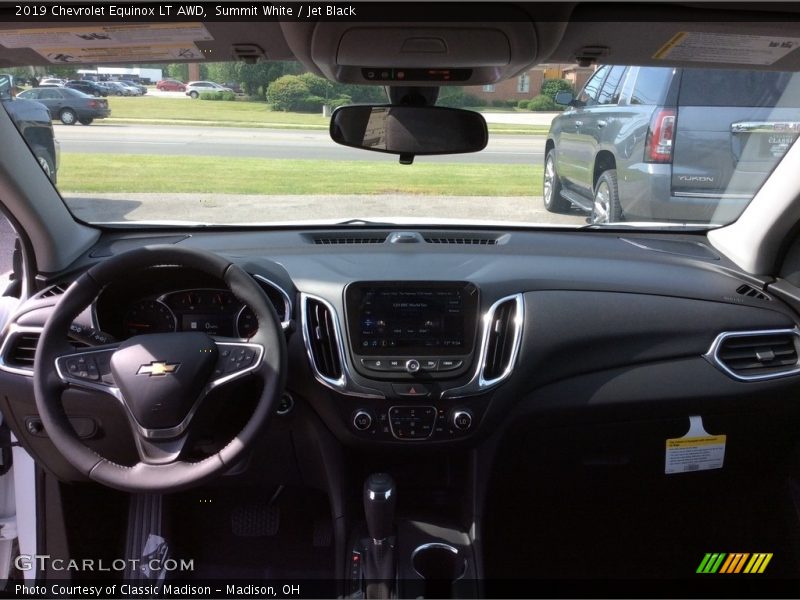 Summit White / Jet Black 2019 Chevrolet Equinox LT AWD