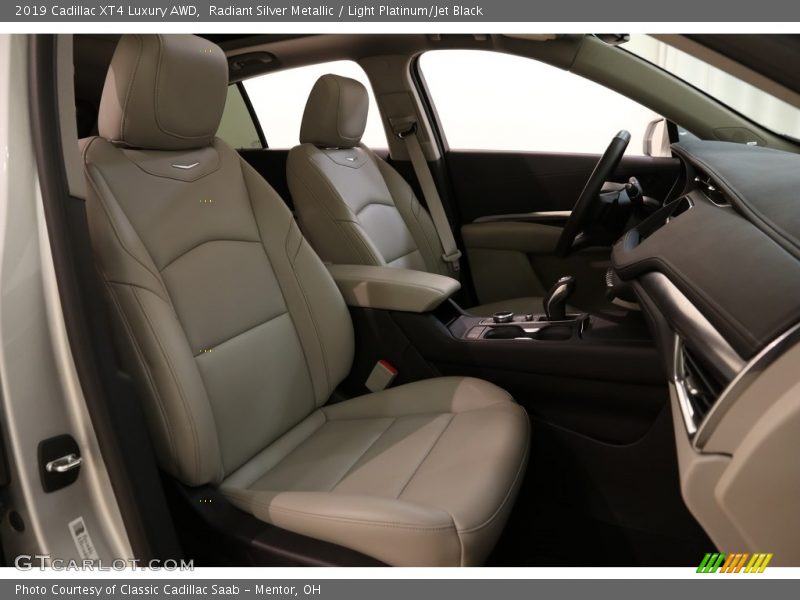 Radiant Silver Metallic / Light Platinum/Jet Black 2019 Cadillac XT4 Luxury AWD