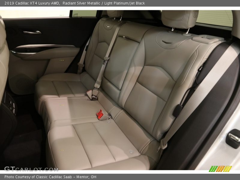 Radiant Silver Metallic / Light Platinum/Jet Black 2019 Cadillac XT4 Luxury AWD