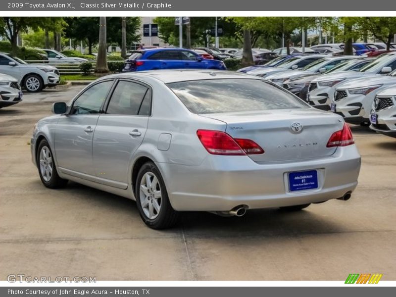 Classic Silver Metallic / Graphite 2009 Toyota Avalon XL