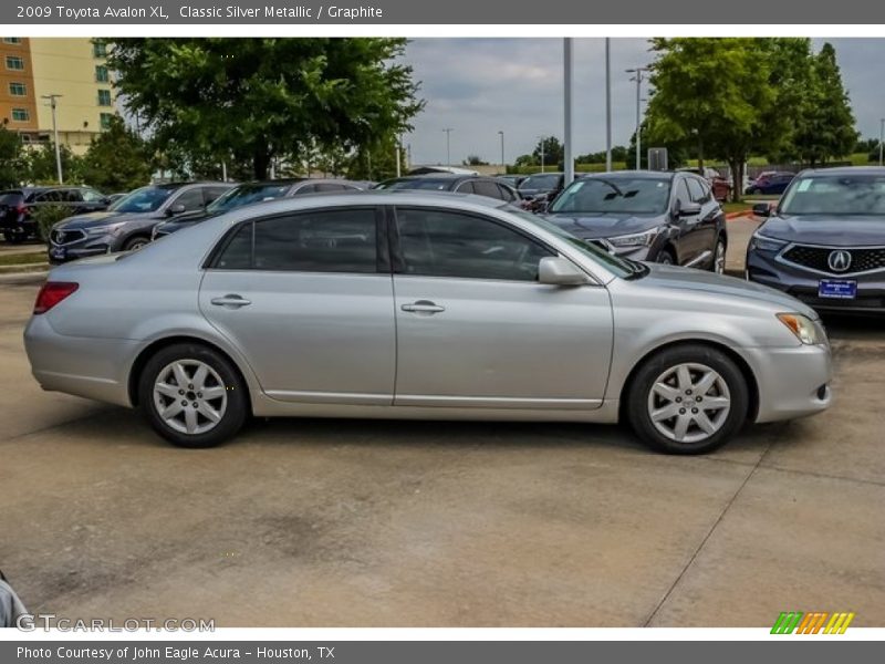 Classic Silver Metallic / Graphite 2009 Toyota Avalon XL