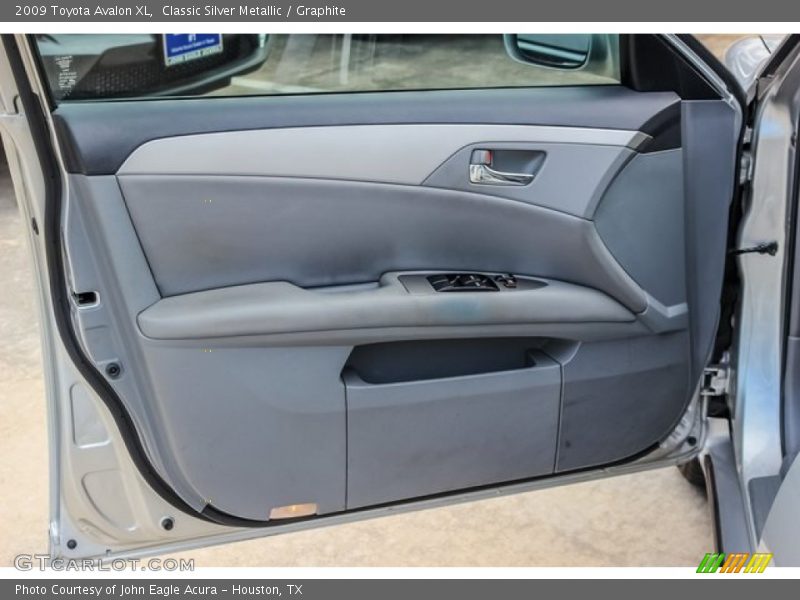 Classic Silver Metallic / Graphite 2009 Toyota Avalon XL
