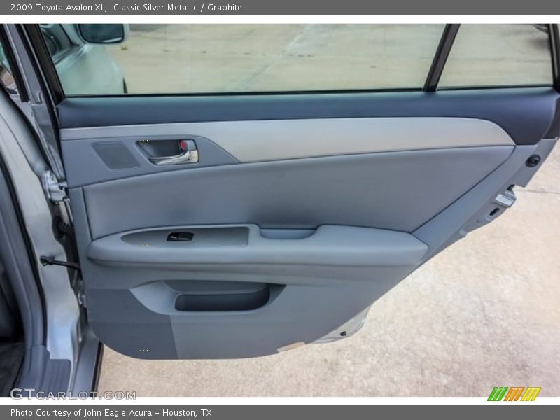 Classic Silver Metallic / Graphite 2009 Toyota Avalon XL
