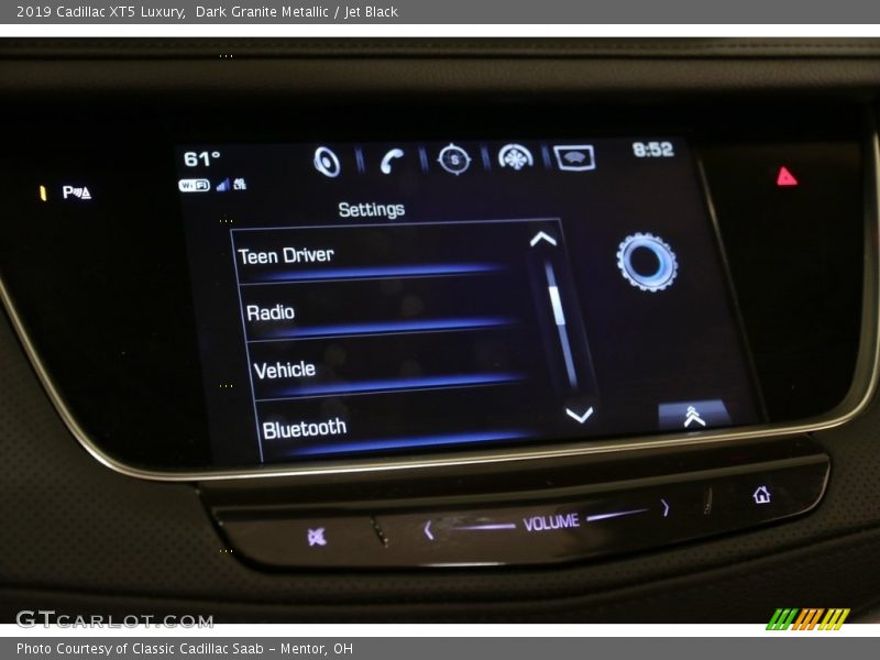 Dark Granite Metallic / Jet Black 2019 Cadillac XT5 Luxury