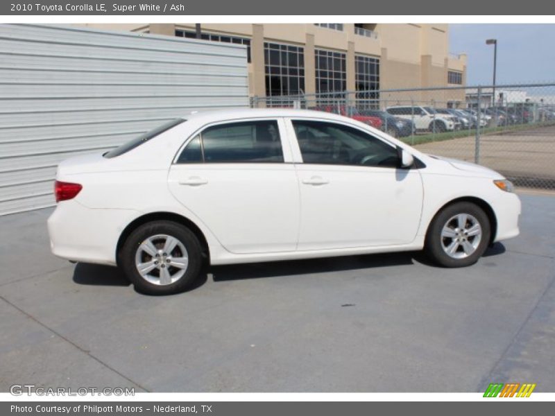 Super White / Ash 2010 Toyota Corolla LE