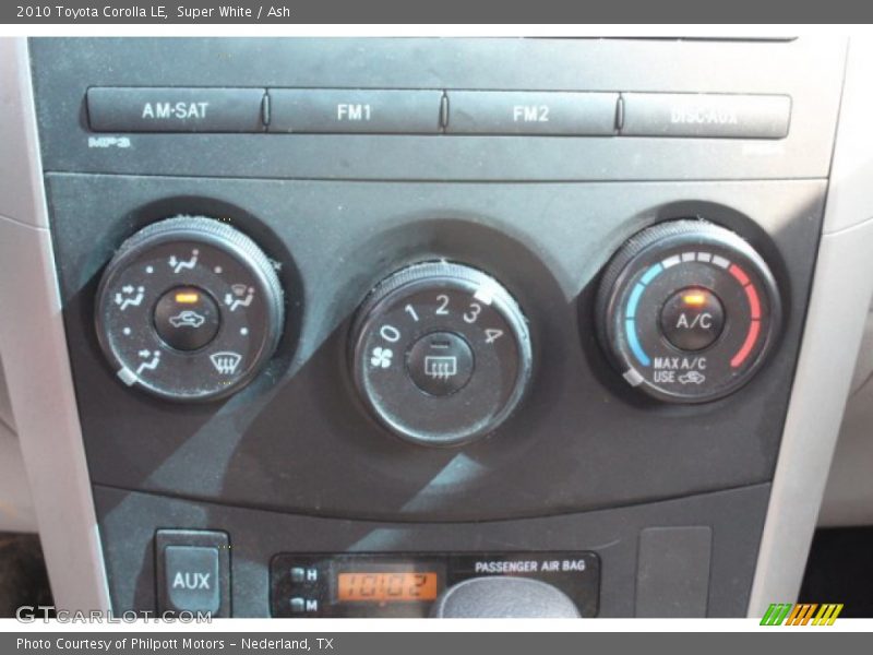 Super White / Ash 2010 Toyota Corolla LE
