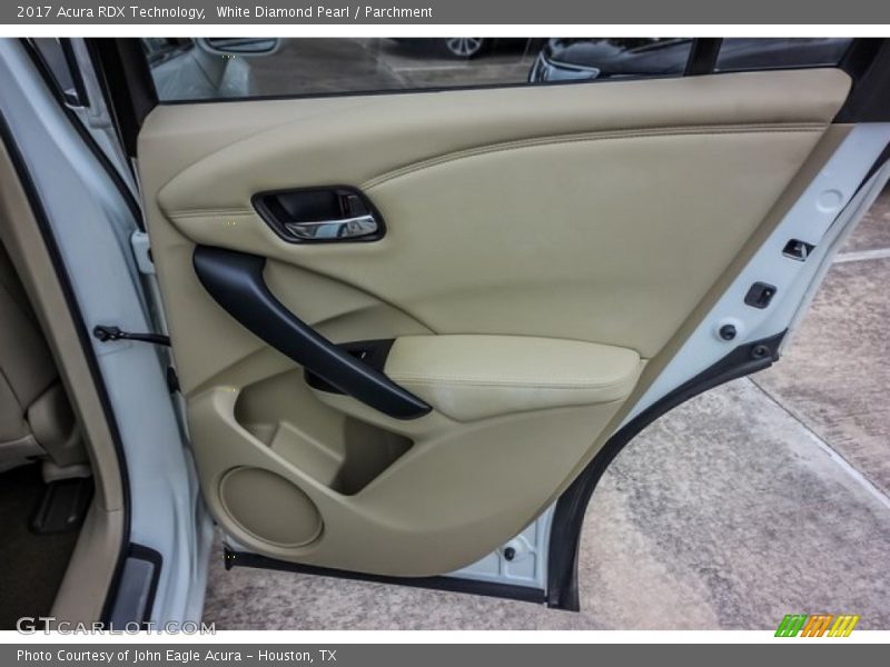 White Diamond Pearl / Parchment 2017 Acura RDX Technology