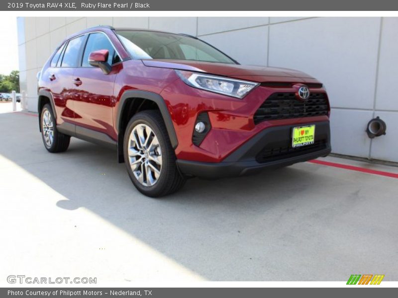 Ruby Flare Pearl / Black 2019 Toyota RAV4 XLE