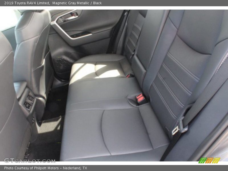 Magnetic Gray Metallic / Black 2019 Toyota RAV4 Limited
