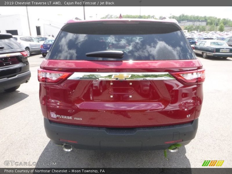 Cajun Red Tintcoat / Jet Black 2019 Chevrolet Traverse LT AWD