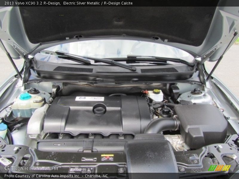 Electric Silver Metallic / R-Design Calcite 2013 Volvo XC90 3.2 R-Design