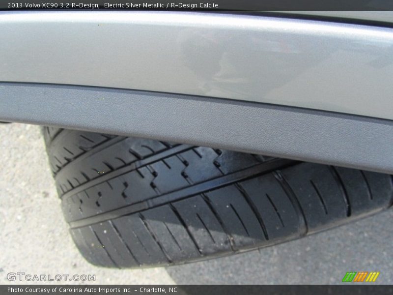 Electric Silver Metallic / R-Design Calcite 2013 Volvo XC90 3.2 R-Design
