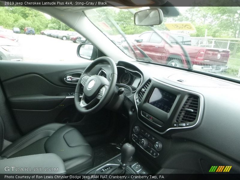 Sting-Gray / Black 2019 Jeep Cherokee Latitude Plus 4x4