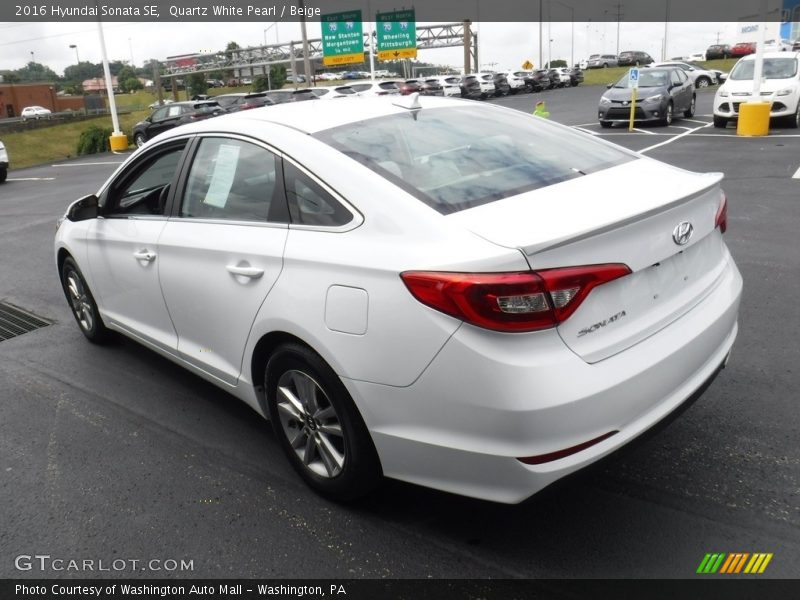 Quartz White Pearl / Beige 2016 Hyundai Sonata SE