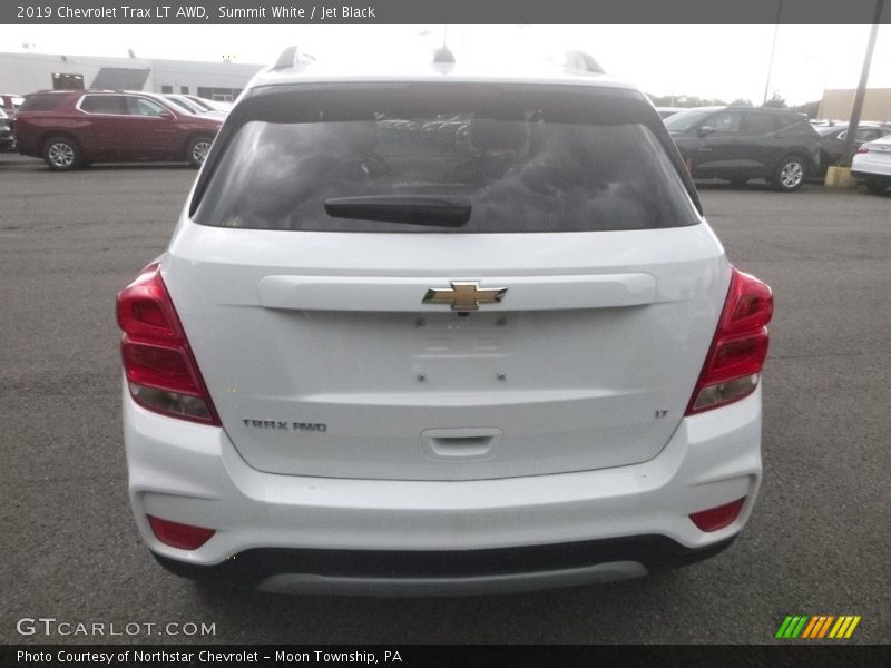 Summit White / Jet Black 2019 Chevrolet Trax LT AWD