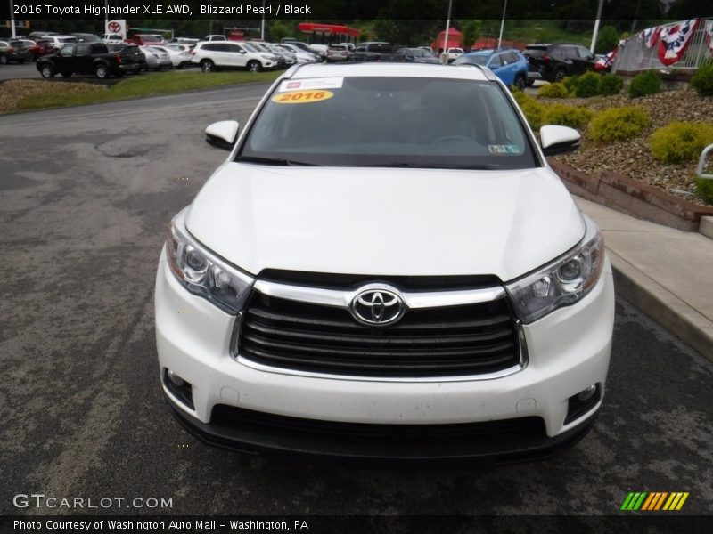 Blizzard Pearl / Black 2016 Toyota Highlander XLE AWD