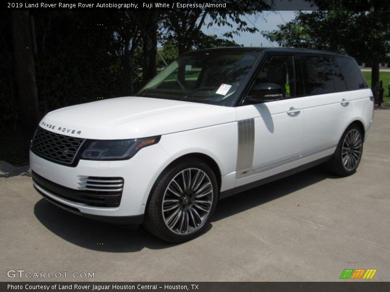 Fuji White / Espresso/Almond 2019 Land Rover Range Rover Autobiography