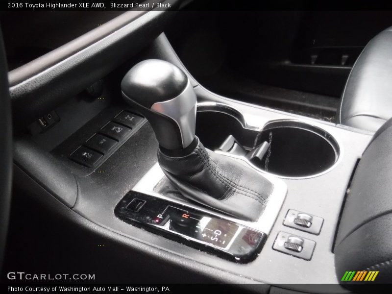 Blizzard Pearl / Black 2016 Toyota Highlander XLE AWD