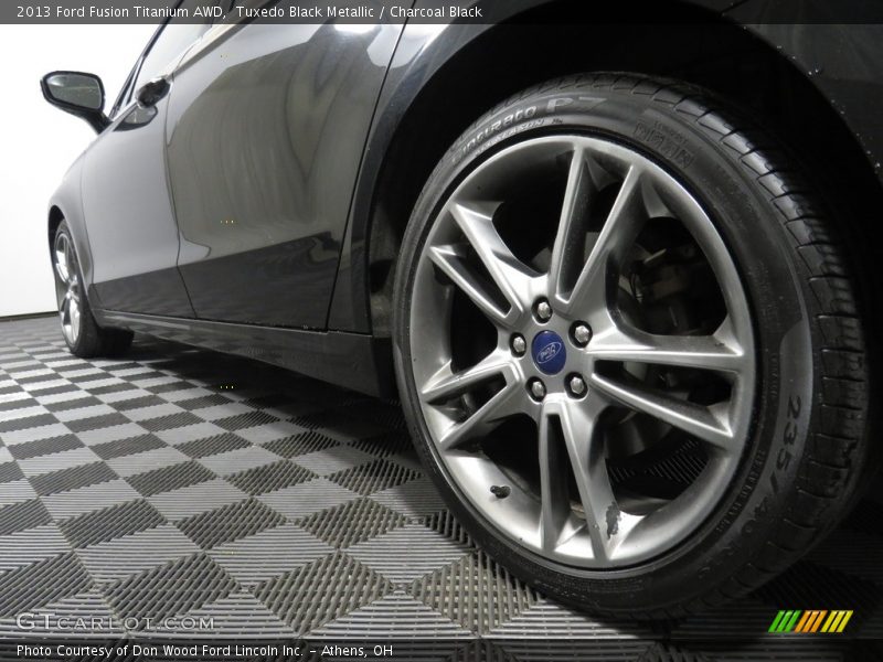 Tuxedo Black Metallic / Charcoal Black 2013 Ford Fusion Titanium AWD