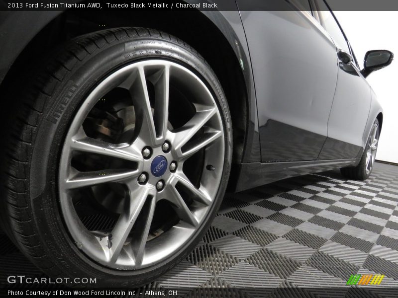 Tuxedo Black Metallic / Charcoal Black 2013 Ford Fusion Titanium AWD