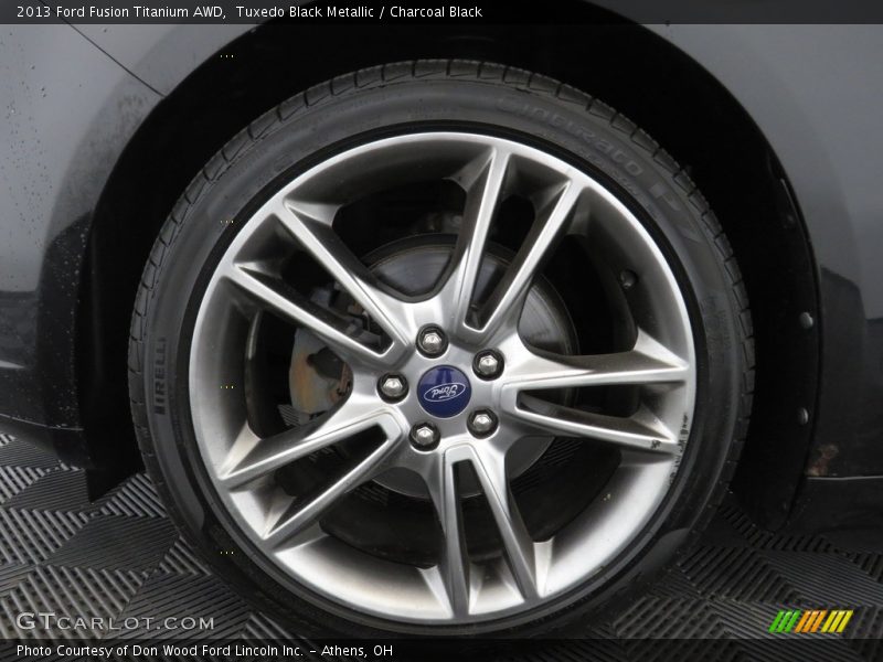 Tuxedo Black Metallic / Charcoal Black 2013 Ford Fusion Titanium AWD
