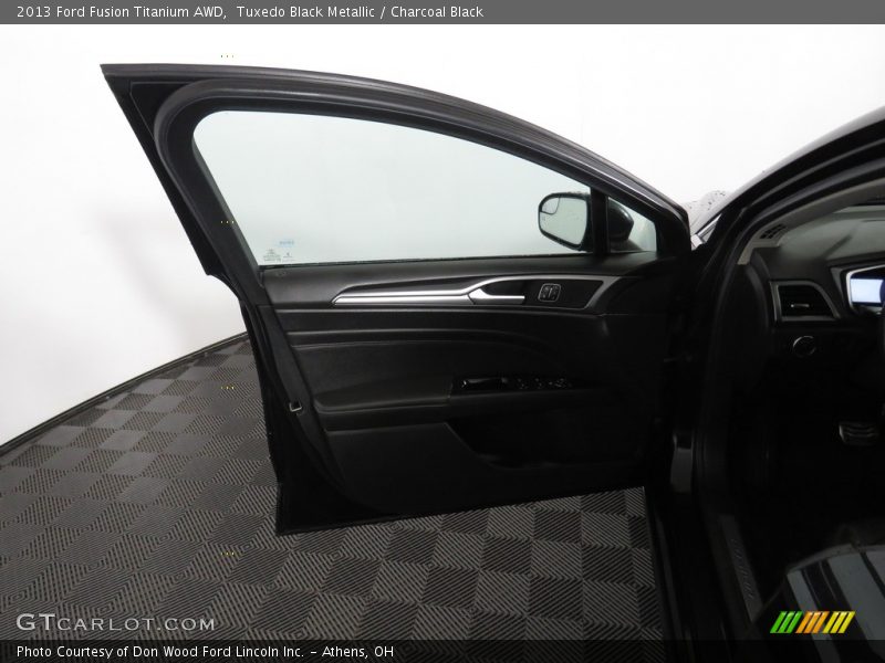 Tuxedo Black Metallic / Charcoal Black 2013 Ford Fusion Titanium AWD