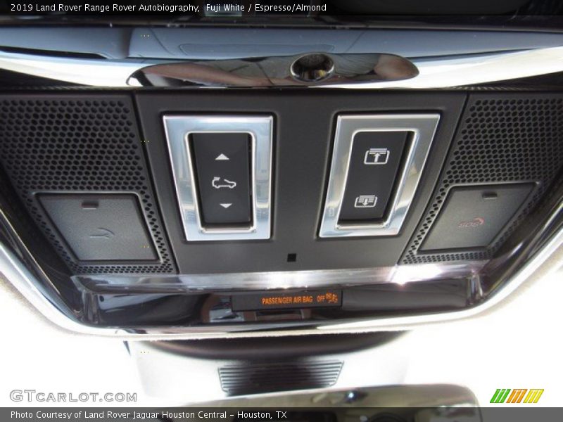 Fuji White / Espresso/Almond 2019 Land Rover Range Rover Autobiography