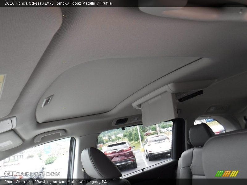 Smoky Topaz Metallic / Truffle 2016 Honda Odyssey EX-L