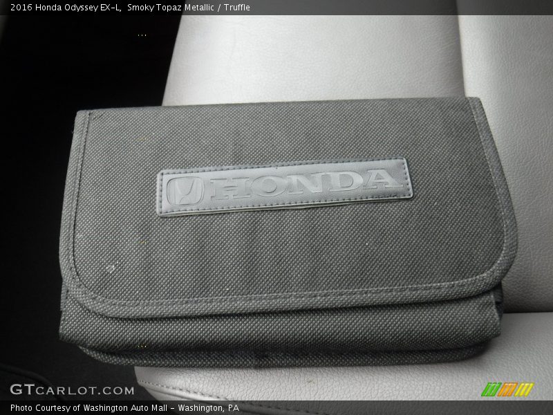 Smoky Topaz Metallic / Truffle 2016 Honda Odyssey EX-L