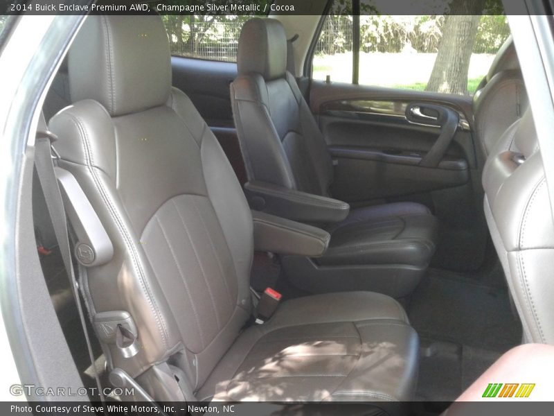 Champagne Silver Metallic / Cocoa 2014 Buick Enclave Premium AWD