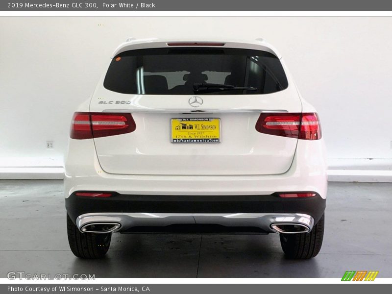 Polar White / Black 2019 Mercedes-Benz GLC 300