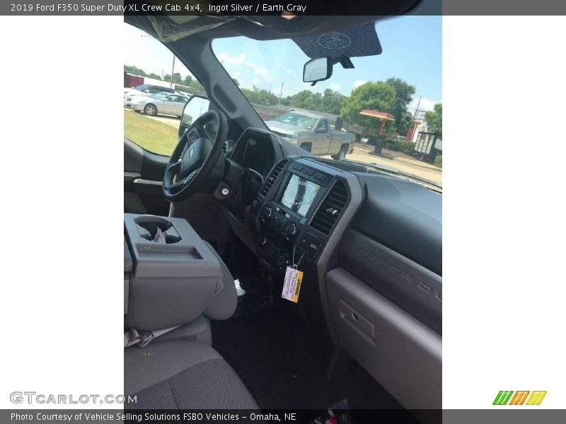 Ingot Silver / Earth Gray 2019 Ford F350 Super Duty XL Crew Cab 4x4