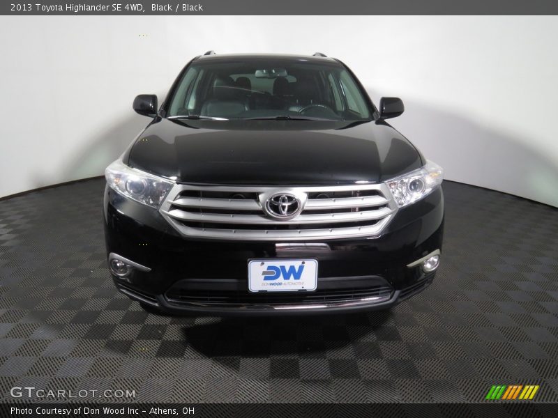 Black / Black 2013 Toyota Highlander SE 4WD
