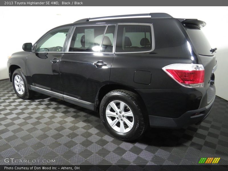 Black / Black 2013 Toyota Highlander SE 4WD