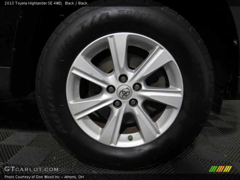 Black / Black 2013 Toyota Highlander SE 4WD