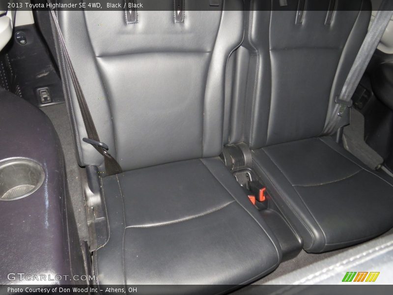Black / Black 2013 Toyota Highlander SE 4WD