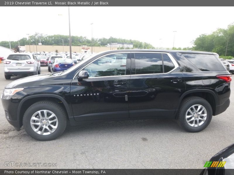 Mosaic Black Metallic / Jet Black 2019 Chevrolet Traverse LS