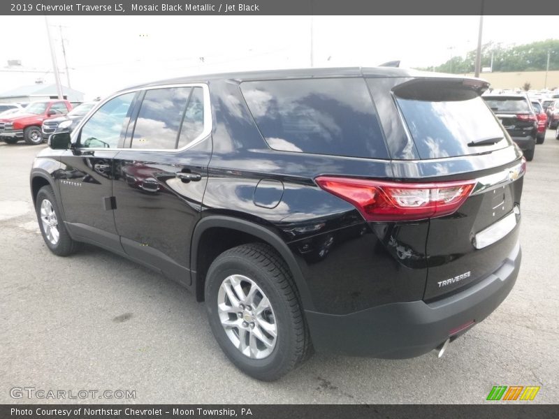 Mosaic Black Metallic / Jet Black 2019 Chevrolet Traverse LS