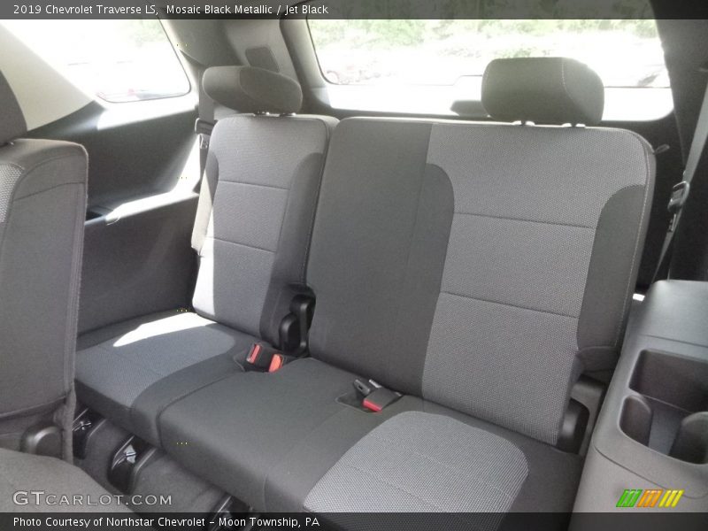 Mosaic Black Metallic / Jet Black 2019 Chevrolet Traverse LS
