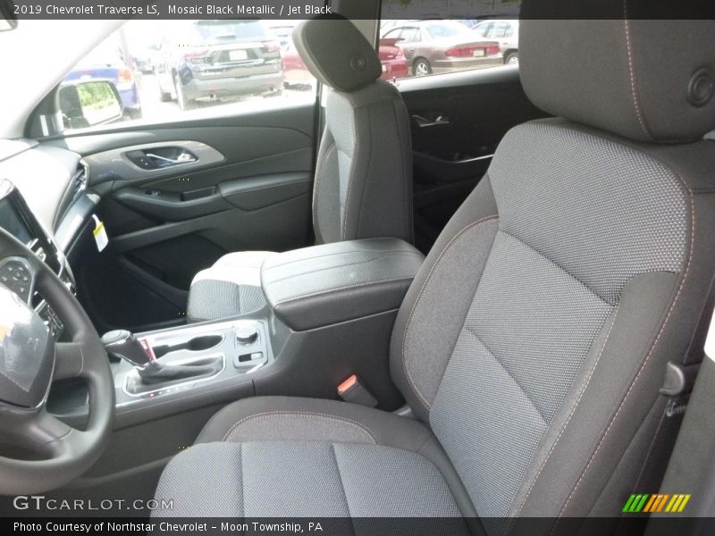 Mosaic Black Metallic / Jet Black 2019 Chevrolet Traverse LS