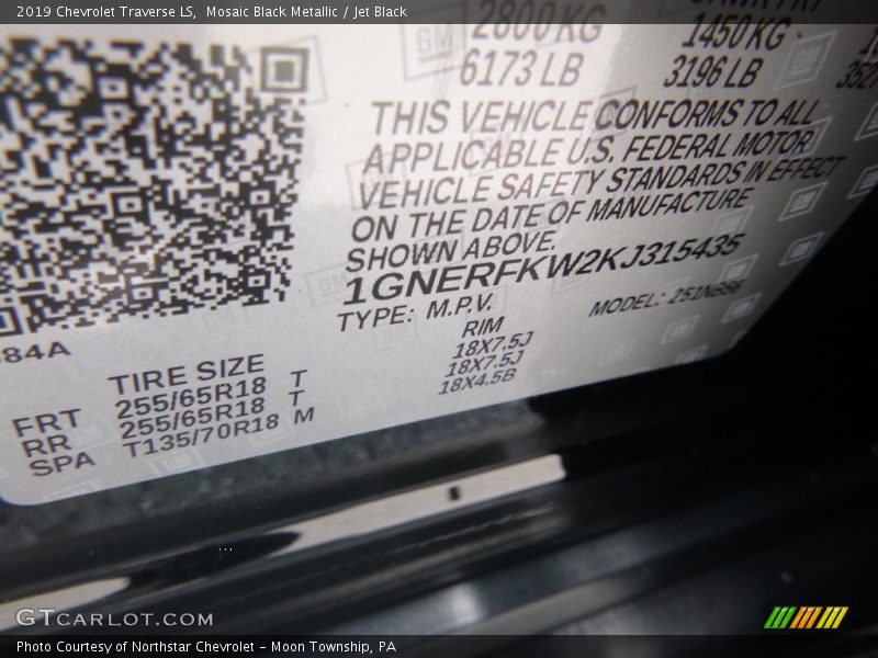 Mosaic Black Metallic / Jet Black 2019 Chevrolet Traverse LS